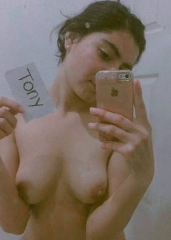 Morrita por tony se toca muy rico la pucha 11
