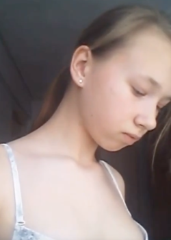 Minita tímida ya quiere culiar + video 15