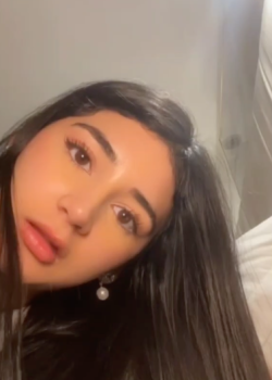 La cara que puso cuando vio que era un envivo y no video para el novio 6